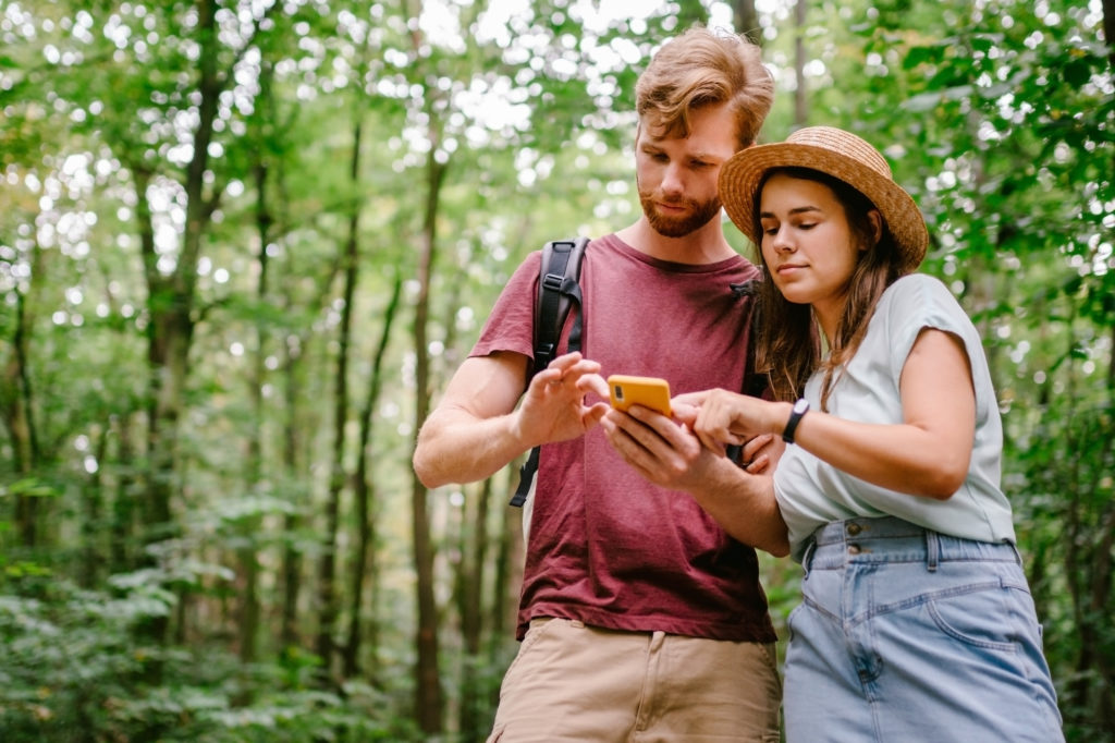 Top Apps for Finding Hiking Trails